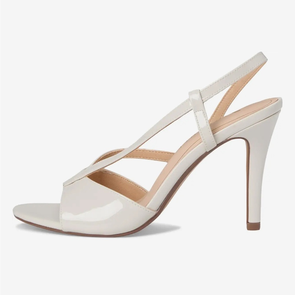 Journee Collection Varra Heels size 9.5 color Patent/Bone - Picture 2 of 9